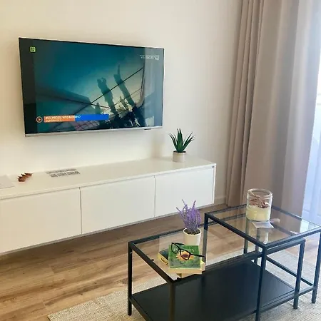 Nr 26 - Wakacyjna 5 דירה